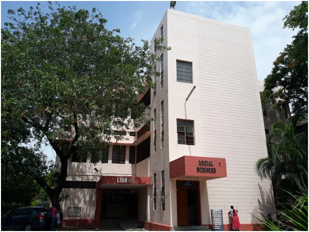 Nizam College Library